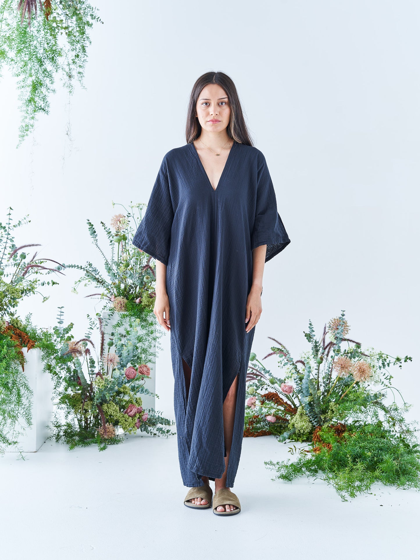 Nina Maxi Kaftan in Black