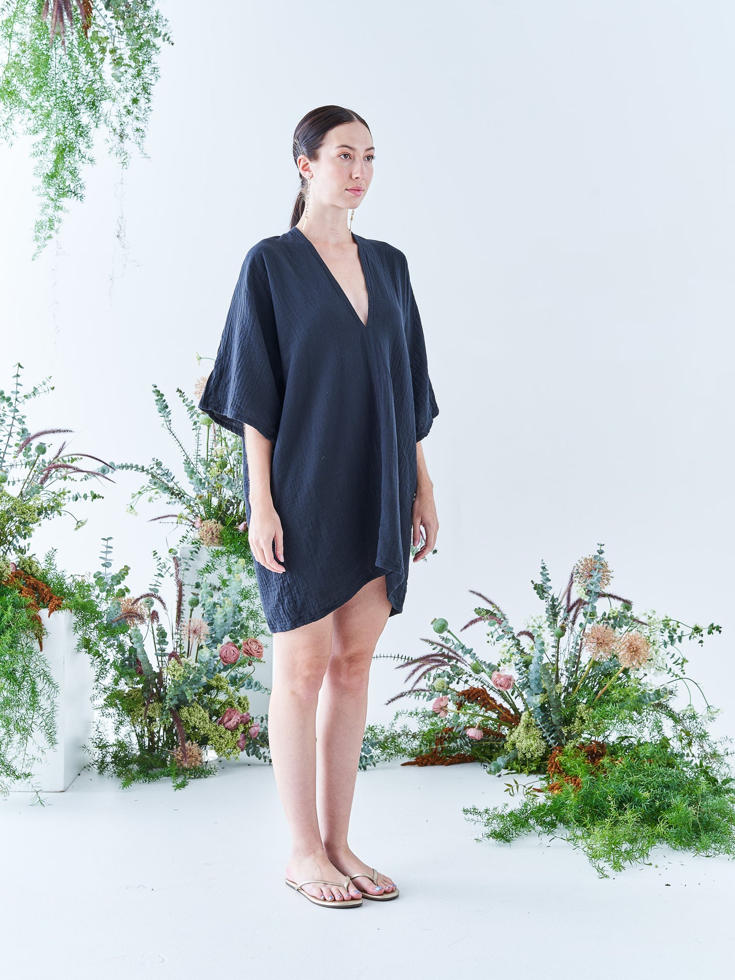 Nina Mini Kaftan in Black