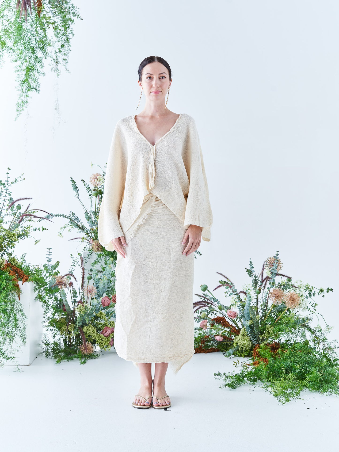 Versatile Wrap in Natural Sile Bezi