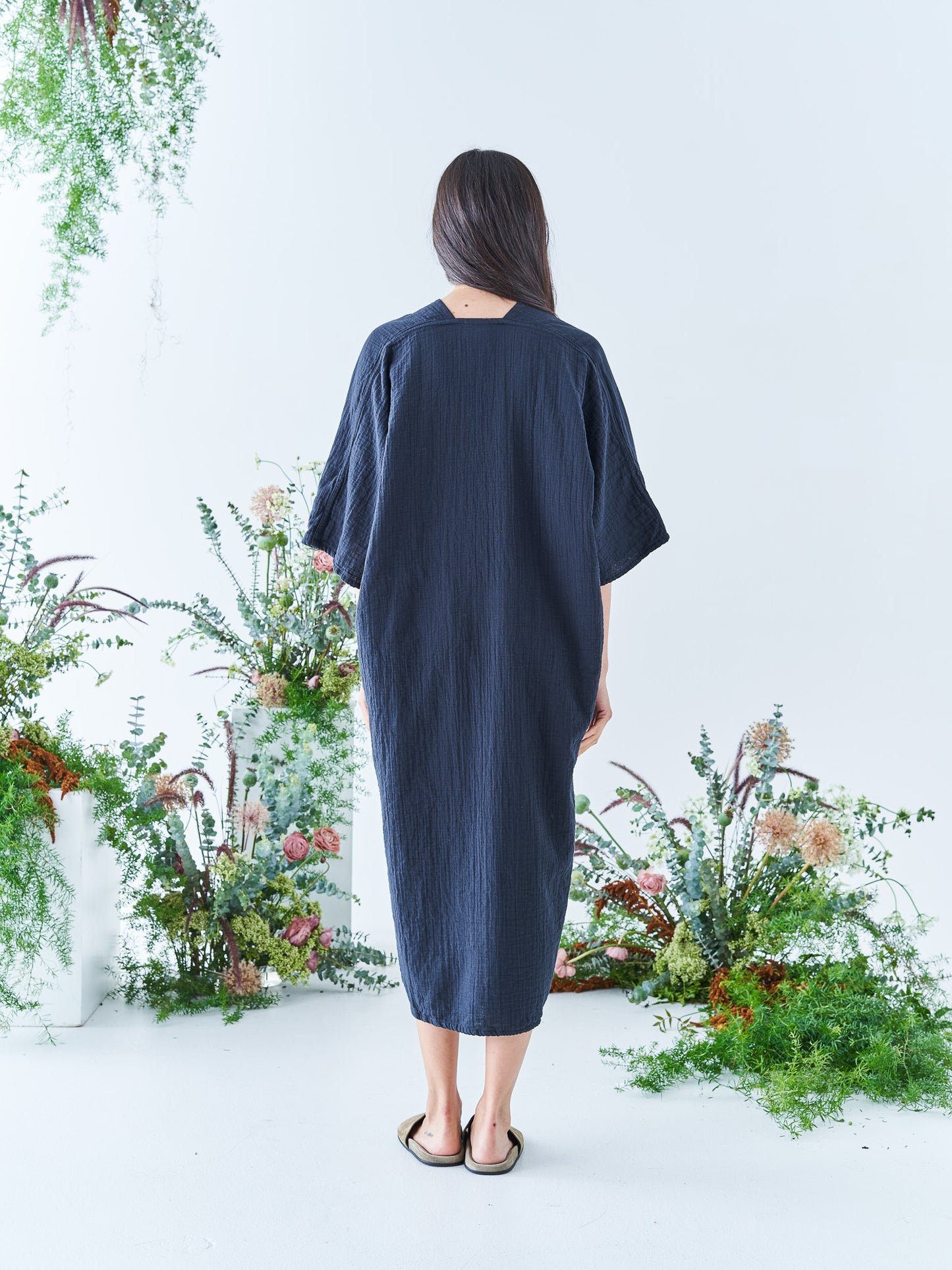 Nina Midi Kaftan in Black