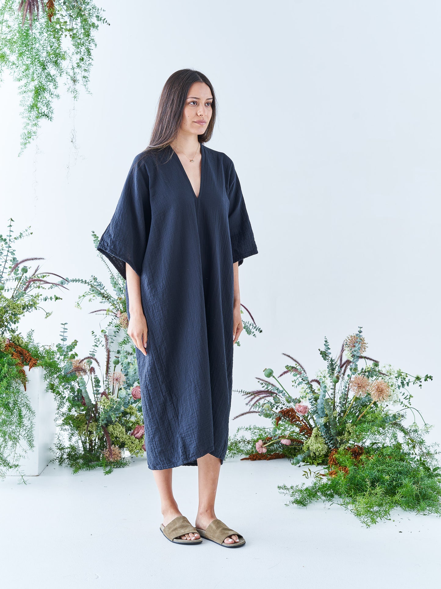 Nina Midi Kaftan in Black